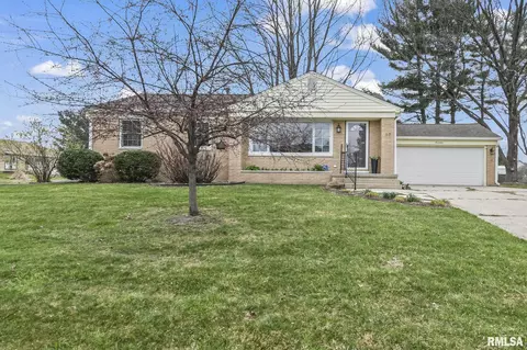 17 Craig Dr, Springfield, IL 62711