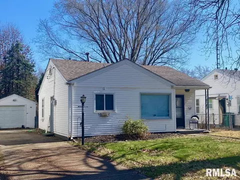 1908 N 21st St, Springfield, IL 62702