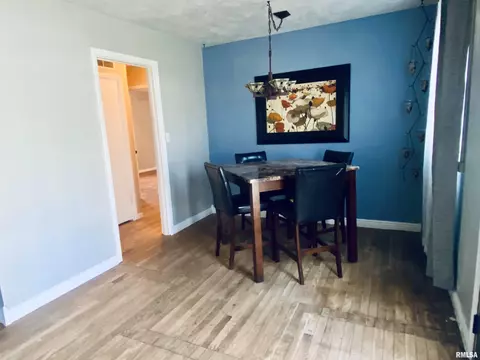 1721 N 19th St, Springfield, IL 62702 photo 5