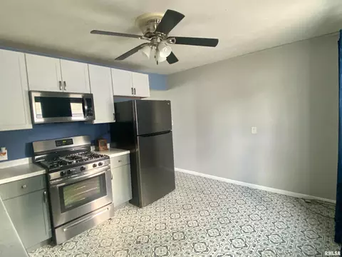 1721 N 19th St, Springfield, IL 62702 photo 7
