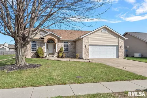 3929 Brandonshire Dr, Springfield, IL 62704