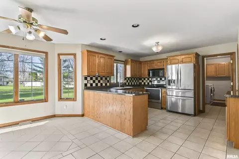 3801 Ryebrook Ct, Springfield, IL 62704 photo 6