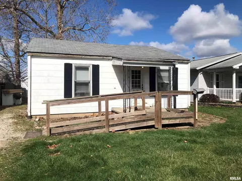 3237 Carman Ave, Springfield, IL 62703