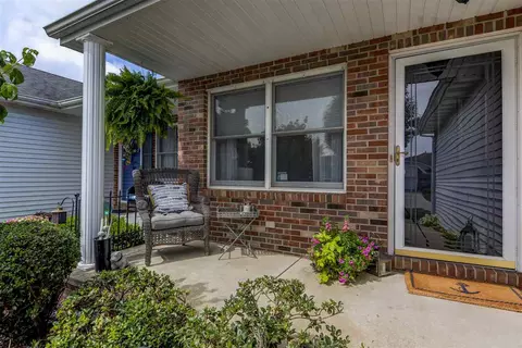 3205 Sequoia Dr, Springfield, IL 62712 photo 2