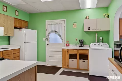 837 N 8th St, Springfield, IL 62702 photo 16