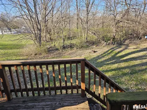 201 E Hickory St, Athens, IL 62613 photo 24