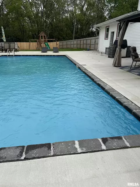 2401 Blackhawk Rd, Springfield, IL 62702 photo 35