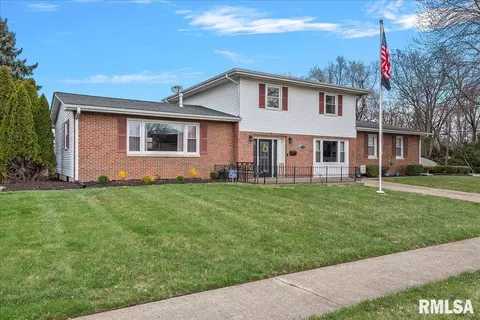2401 Blackhawk Rd, Springfield, IL 62702 photo 3