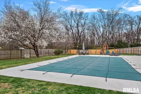 2401 Blackhawk Rd, Springfield, IL 62702 photo 41