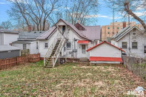 Exterior - 702 W Miller St, Springfield, IL 62702 photo 8 of 8