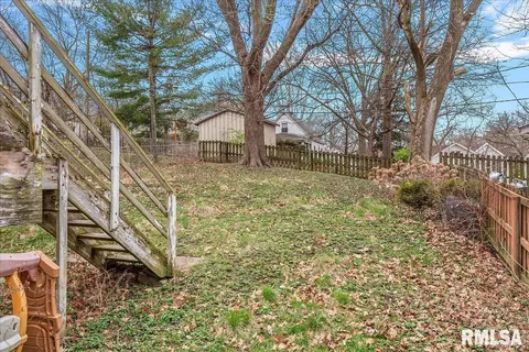 Exterior - 702 W Miller St, Springfield, IL 62702 photo 6 of 8