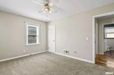 2213 S Spring St, Springfield, IL 62704 photo 12