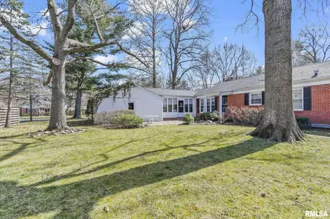 Exterior - 2125 Greenbriar Rd, Springfield, IL 62704 photo 10 of 10