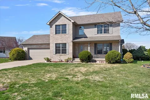 5413 Turnstone Rd, Springfield, IL 62711