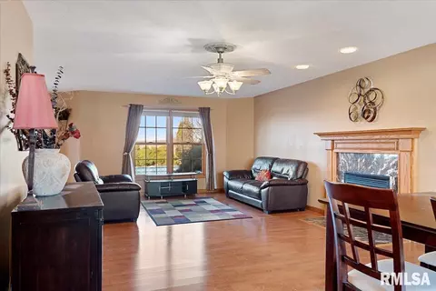 Other - 5413 Turnstone Rd, Springfield, IL 62711 photo 2 of 40
