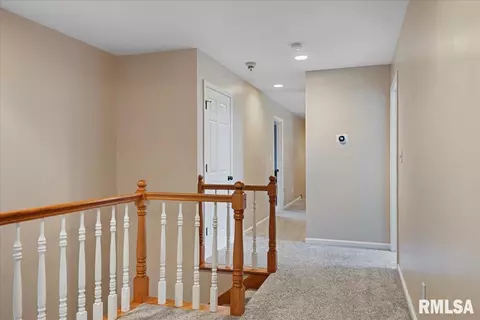 Entry Way - 2608 Kipling Dr, Springfield, IL 62711 photo 10 of 11