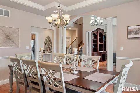 Dining - 2608 Kipling Dr, Springfield, IL 62711 photo 2 of 4