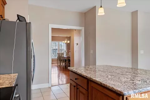 Entry Way - 2608 Kipling Dr, Springfield, IL 62711 photo 8 of 11