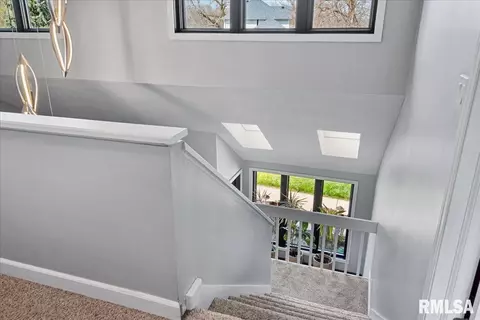 Entry Way - 808 Wythe Rd, Springfield, IL 62704 photo 3 of 5