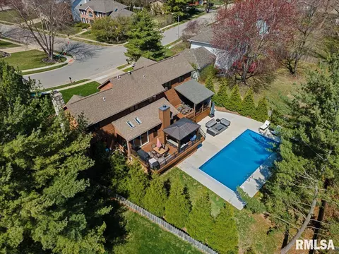 Exterior - 808 Wythe Rd, Springfield, IL 62704 photo 18 of 20