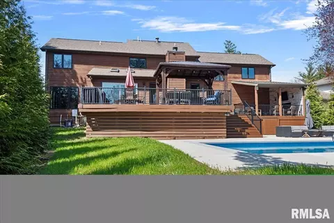 Exterior - 808 Wythe Rd, Springfield, IL 62704 photo 6 of 20