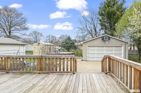 Exterior - 2913 E Griffiths Ave, Springfield, IL 62702 photo 2 of 6