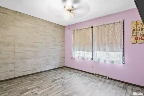Other - 2913 E Griffiths Ave, Springfield, IL 62702 photo 3 of 4