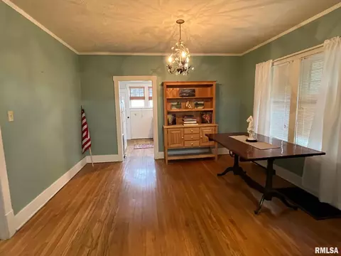 1936 Holmes Ave, Springfield, IL 62704 photo 9
