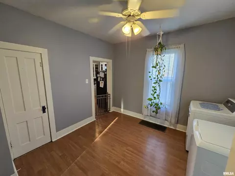 1306 N 2nd St, Springfield, IL 62702 photo 17