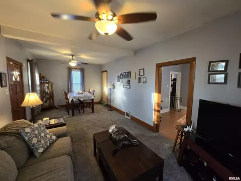 1306 N 2nd St, Springfield, IL 62702 photo 7