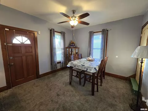 1306 N 2nd St, Springfield, IL 62702 photo 11