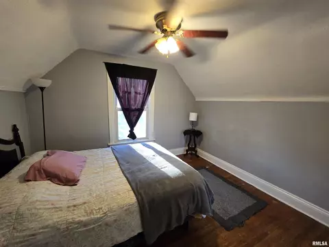 1306 N 2nd St, Springfield, IL 62702 photo 32