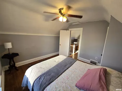 1306 N 2nd St, Springfield, IL 62702 photo 34