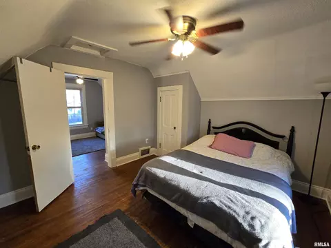 1306 N 2nd St, Springfield, IL 62702 photo 33