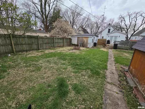 1306 N 2nd St, Springfield, IL 62702 photo 44