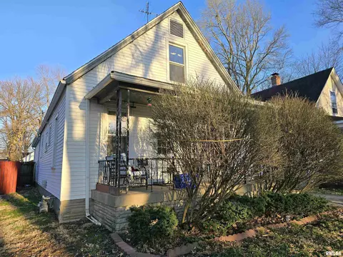 1306 N 2nd St, Springfield, IL 62702 photo 3