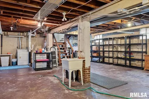 Other - 2049 S State St, Springfield, IL 62704 photo 6 of 7