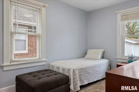 Bedroom - 2049 S State St, Springfield, IL 62704 photo 1 of 8