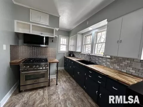 1024 S Macarthur Blvd, Springfield, IL 62704 photo 11