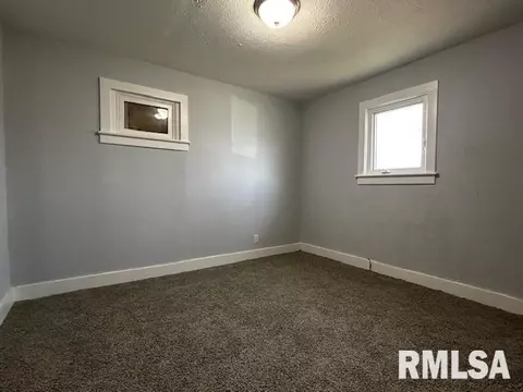 2021 Old Rochester Rd, Springfield, IL 62703 photo 9