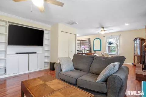 Living - 2701 Mead Dr, Springfield, IL 62707 photo 1 of 5