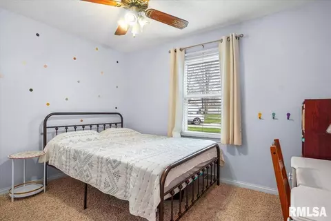 Bedroom - 2701 Mead Dr, Springfield, IL 62707 photo 6 of 9