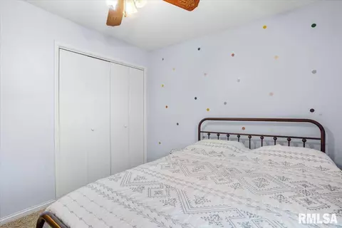Bedroom - 2701 Mead Dr, Springfield, IL 62707 photo 7 of 9