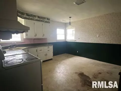 1306 N Franklin, Springfield, IL 62702 photo 9