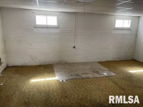245 N Illinois St, Springfield, IL 62702 photo 16