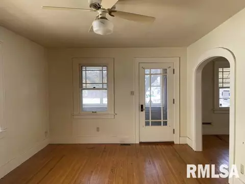 245 N Illinois St, Springfield, IL 62702 photo 5