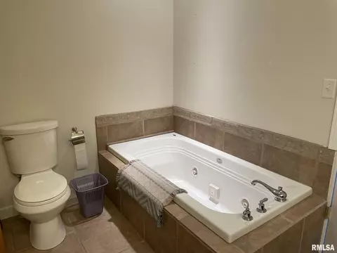 4412 Castle Pines Dr, Springfield, IL 62711 photo 18