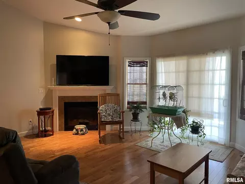 4412 Castle Pines Dr, Springfield, IL 62711 photo 6