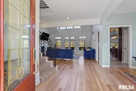Entry Way - 4505 Greenbriar Dr, Springfield, IL 62711 photo 1 of 3