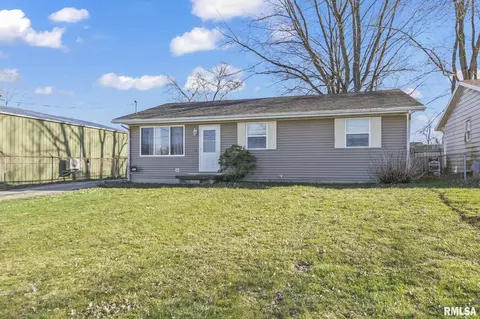 2142 Catalina Ln, Springfield, IL 62702